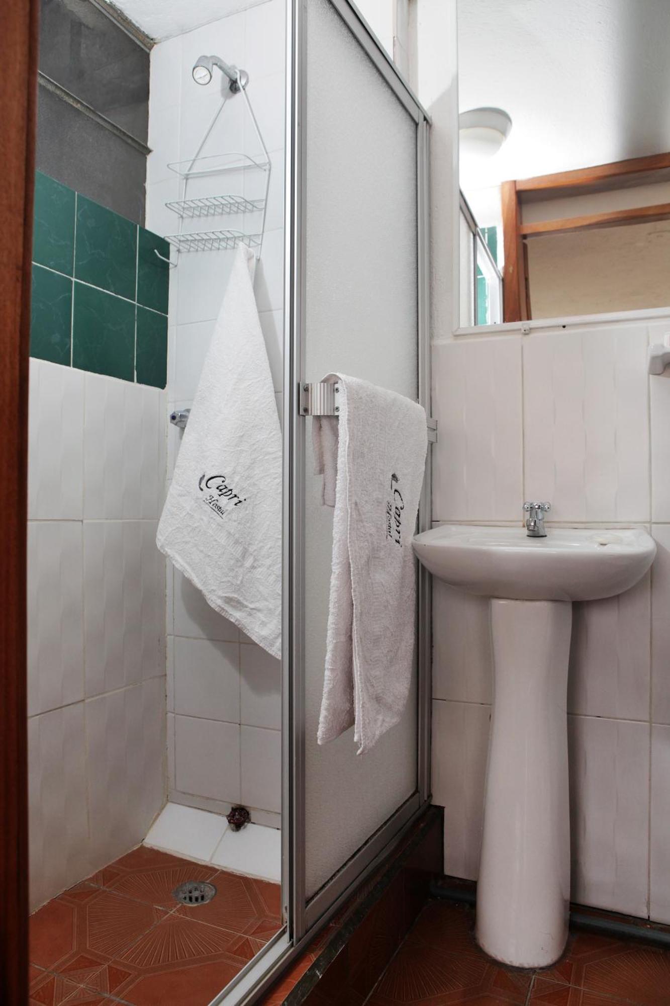 Hostal Capri Quito Room photo